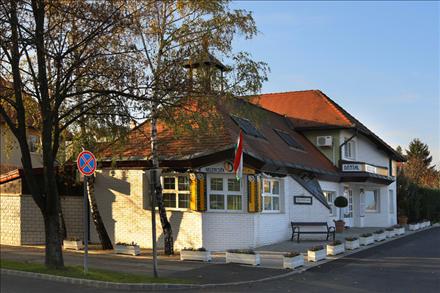 Gelencser Dental