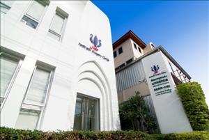 Kamol Cosmetic Hospital — photo
