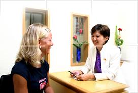 Reception Area - Dr.V Cosmetic Surgical Rejuvenation - Dr. V Cosmetic Surgical Rejuvenation