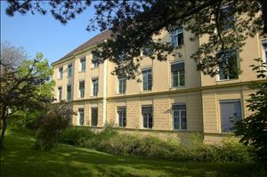 Rudolfinerhaus Hospital — photo