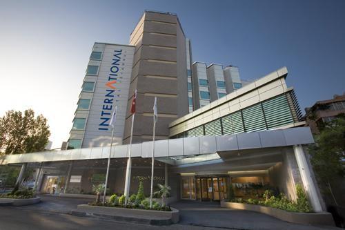 Main Building - Acibadem International Hospital