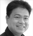 Dr. Lee Kenneth, BDS, DICOI, FAOIA, FAAO